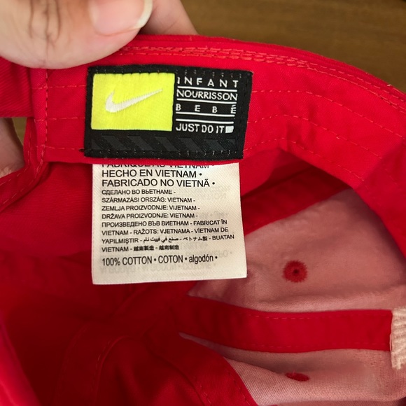 Infant hat bundle - Picture 3 of 7